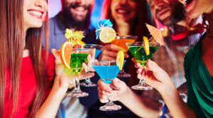 Friends Enjoy Summer With Cocktails.0d3987a5e5ece0c6bb012b72583d3e01