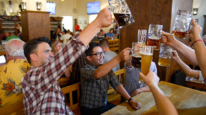 Guests Cheers Sing Along.0d3987a5e5ece0c6bb012b72583d3e01